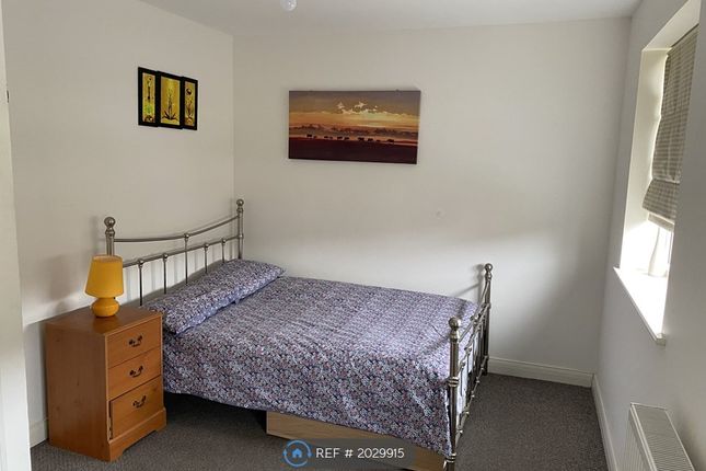 Room to rent in Jennetts Park, Bracknell