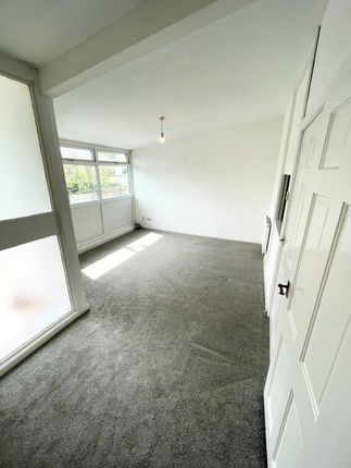 10, Quarry Lane, Sheffield photo 2