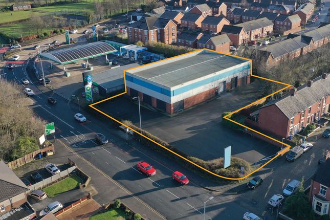 Industrial to let in Manchester Road, Hindley Street, Ashton-Under-Lyne, Greater Manchester