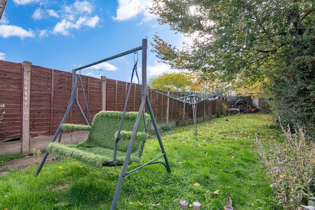 74 Woodbridge Road, Leicester photo 4