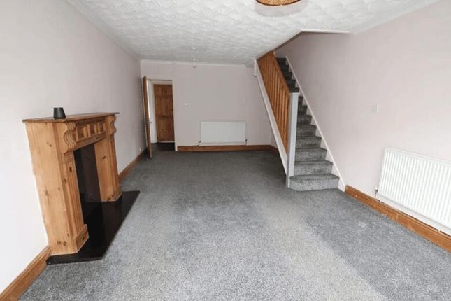 13, Woodfield Crescent, Blackwood photo 2