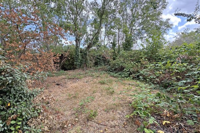 Rosebank, 8, Tattenham Road, Hampshire photo 2