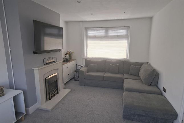 41, Caerwent Road, Ely, Cardiff photo 3