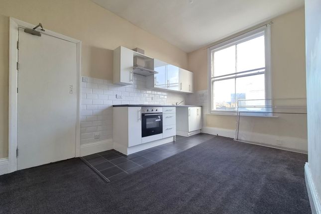 Flat 1, 1A Falsgrave Road, Scarborough photo 3