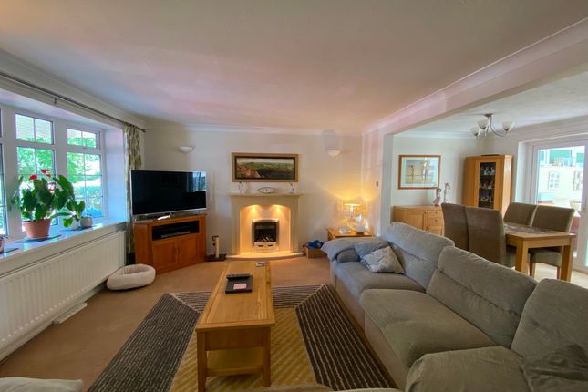 1 Mortimer Drive, Sandbach photo 4