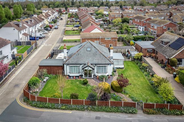 26, Eddington Lane, Herne Bay photo 4