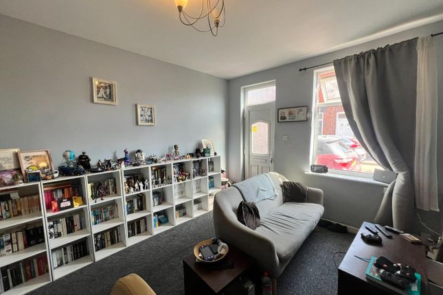 5, New Street, Castleford photo 3