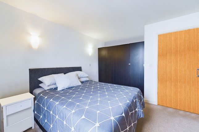 Flat 221, Quadrant Court Empire Way, Wembley photo 4