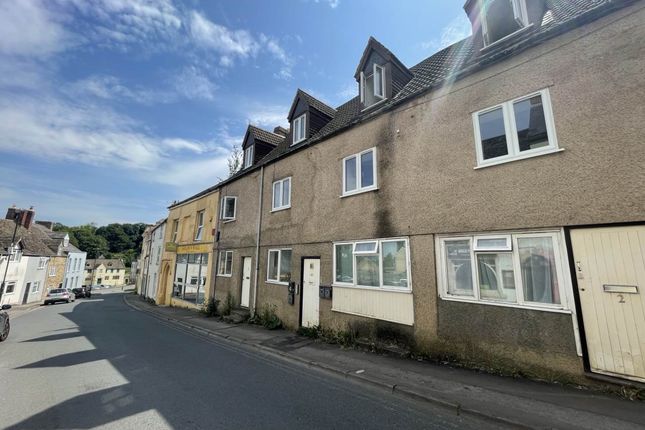 Thumbnail Flat to rent in Long Street, Dursley, Gloucestershire