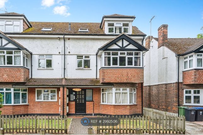 Flat, Rosewood Kingfield Road, Woking photo 5