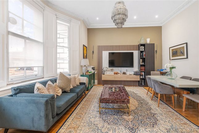 Flat 2, 49, Onslow Gardens, London photo 3