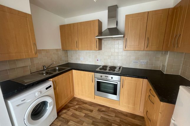 Flat 64 Fisgard Court, Admirals Way, Gravesend photo 4
