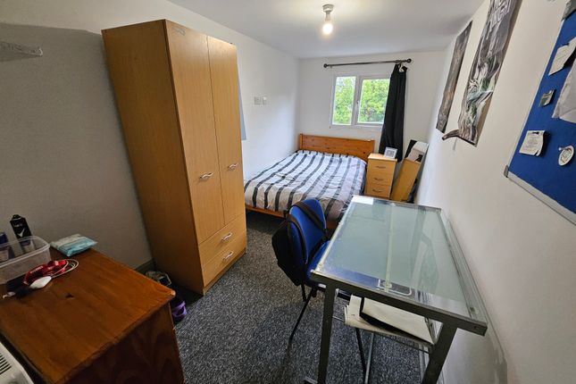 186, Dawlish Road, Birmingham photo 2