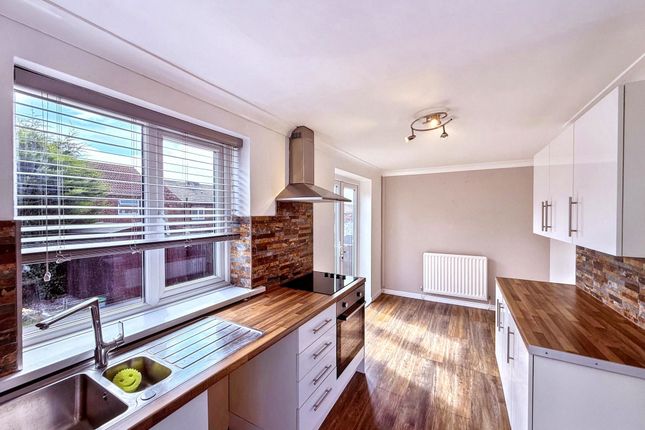 132, Oak Road, Peterlee photo 4