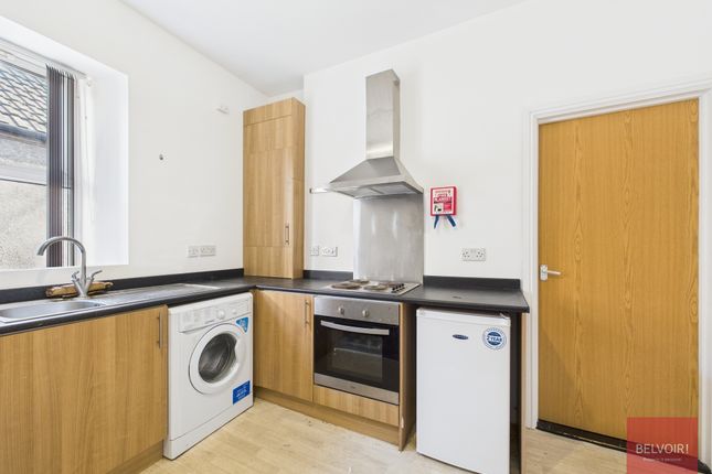 Flat 3, 2, Nyanza Terrace, Swansea photo 2
