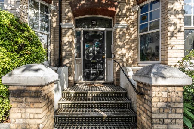 Flat 9/10, 28, Cambridge Road, Hove photo 2