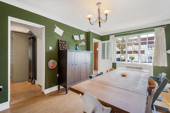 27, Addison Avenue, Southgate photo 3
