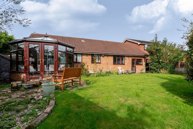 12, Grove Hill, Manchester photo 2