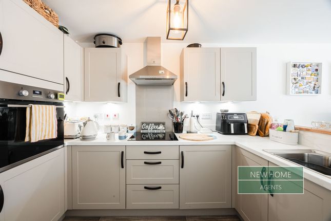7, Juneberry Road, Tewkesbury photo 4