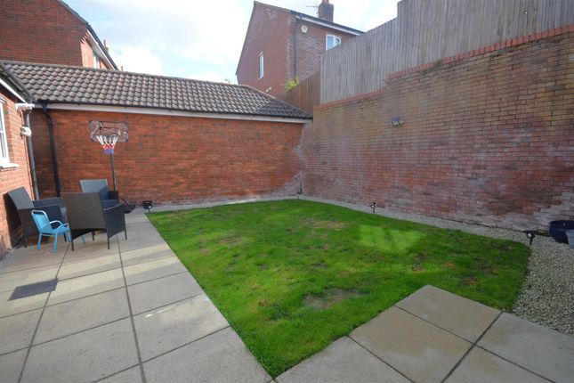 104, Field Close, Sturminster Newton photo 4