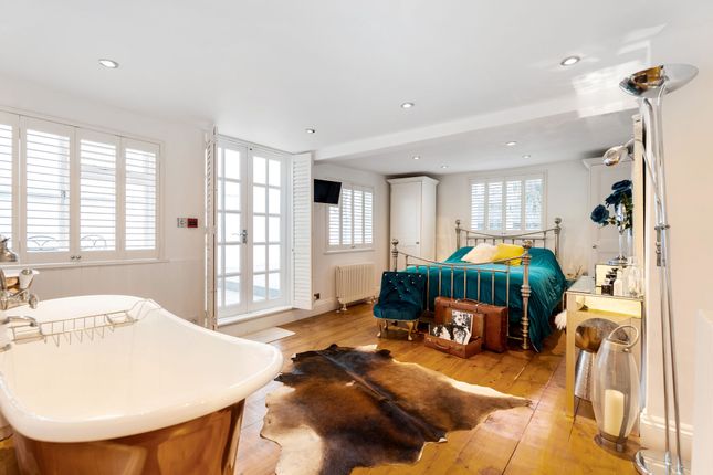 Flat for sale in Sussex Square, Brighton