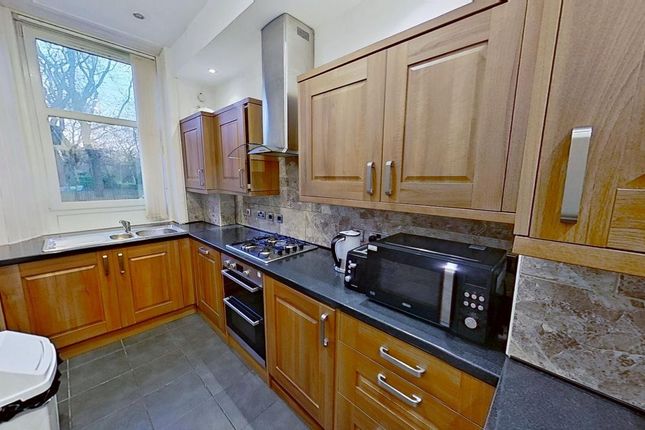 Flat 0-1, 3, Staffa Street, Glasgow photo 4
