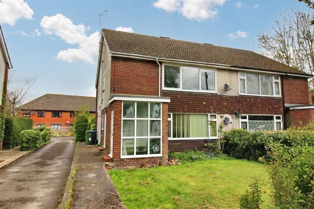Maisonette to rent in Wharf Road, Wendover, Aylesbury