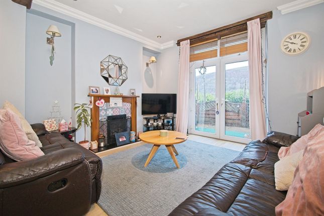 2-bed house on 16, Dyffryn Road, Ebbw Vale, £140,000