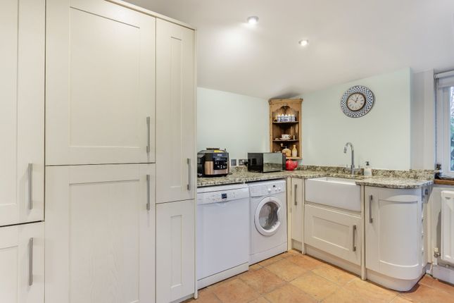 20, Fore Street, Swindon photo 4