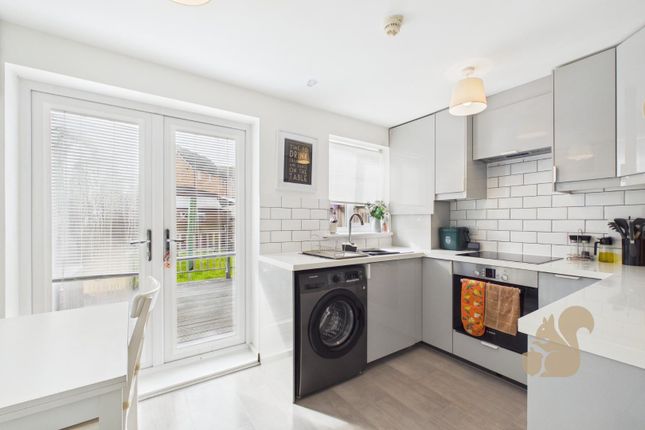 34, Martin Hunt Drive, Colchester photo 4