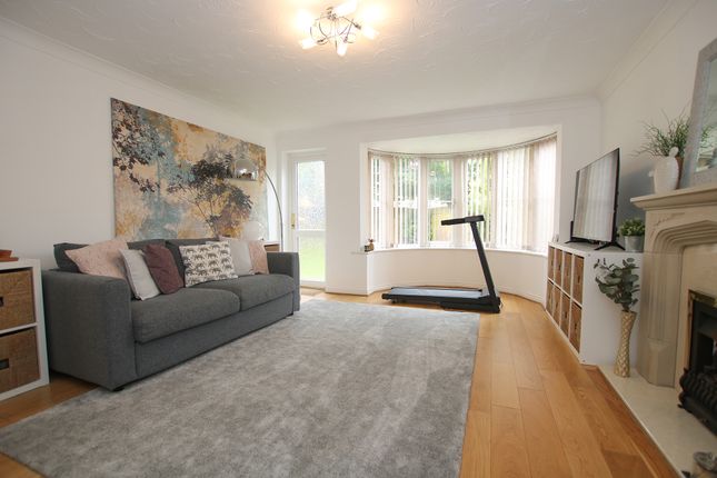 20, Burghley Rise, Burwell photo 3