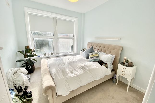 Flat B, 6, Muswell Road, London photo 2