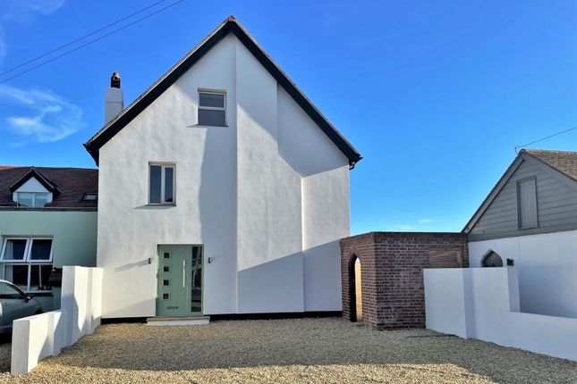 Thumbnail Semi-detached house for sale in Mount Wise, Newquay