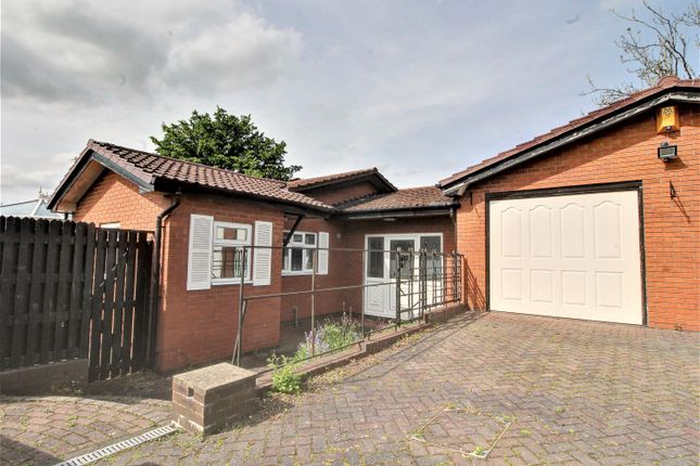 3 bed detached bungalow for sale in Moss Lane, Middleton, Manchester M24