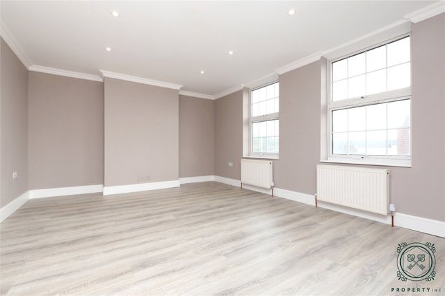 Thumbnail Flat to rent in Old Church Road, Chingford Mount, London
