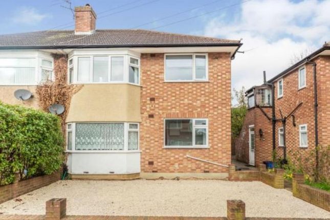 Thumbnail Flat to rent in Vincent Close, Ilford