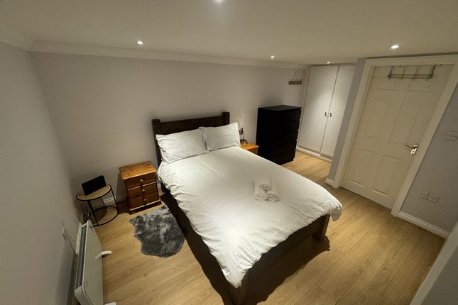 Flat 4, 497, Christchurch Road, BOURNEMOUTH photo 2