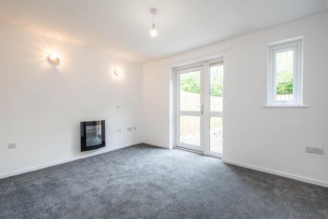 9, Bowlingfield, Preston photo 2
