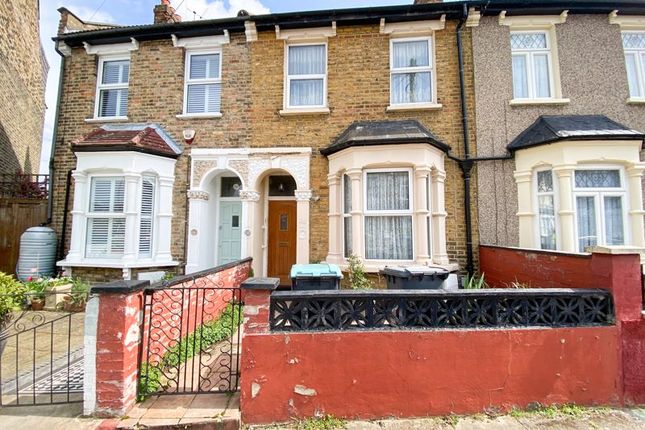 Thumbnail Terraced house for sale in Station Crescent, London