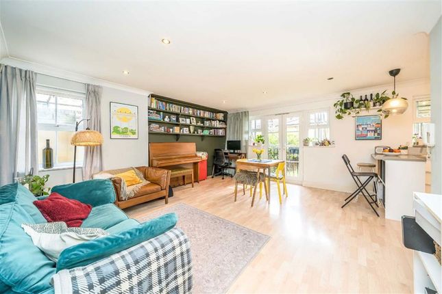 2-bed flat on 47, Belvedere Place, London, £500,000