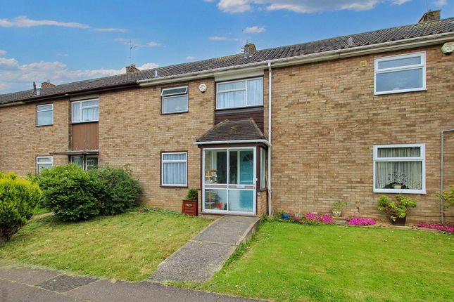 Thumbnail Terraced house for sale in Wickhay, Basildon