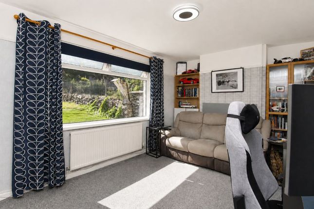 3, Tai Newydd, Pontypridd photo 4