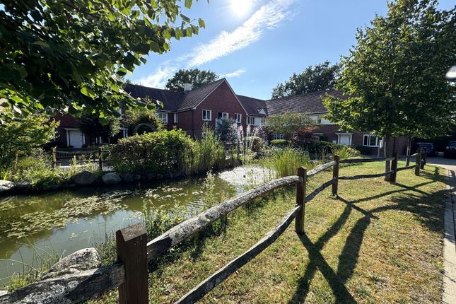 16, Rookery Court, Marden photo 2
