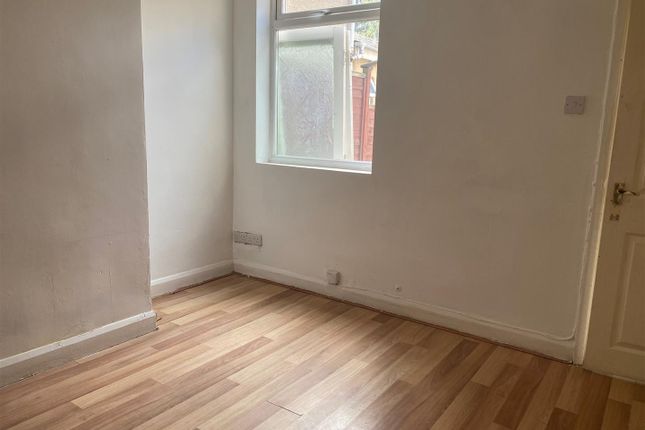 50, Forrester Street, Walsall photo 4