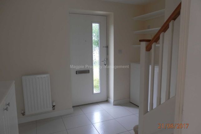 47, Dramsell Rise, St Neots photo 2