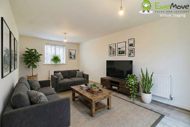 8, LUCKNAM CRESCENT, SWINDON photo 3