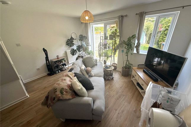 14, Edwards Drive, Stafford photo 2