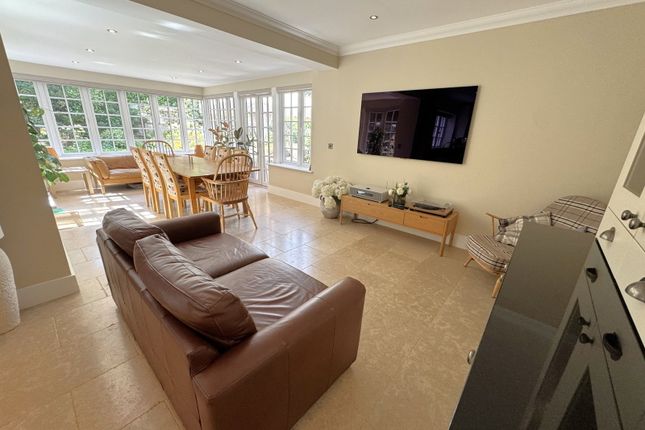 3, Pine Close, Buckingham photo 3