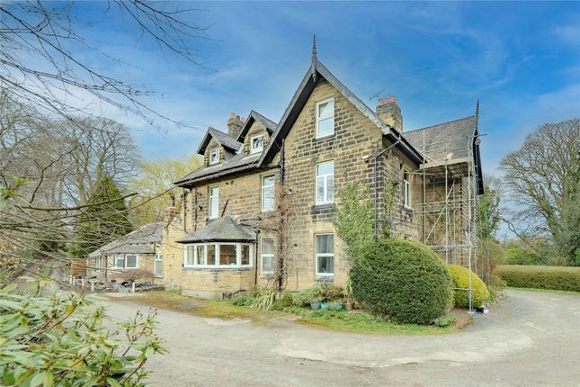 1-bed flat on 1b, Netherleigh, Roundhay, £255,000