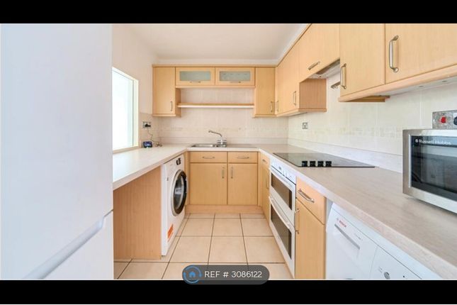 Wood Road, Hindhead photo 4